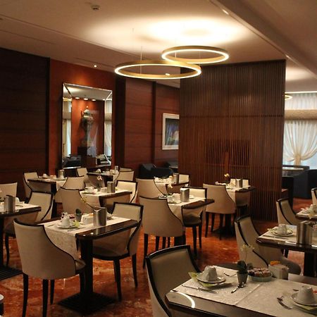Hotel Europa Верона Екстериор снимка