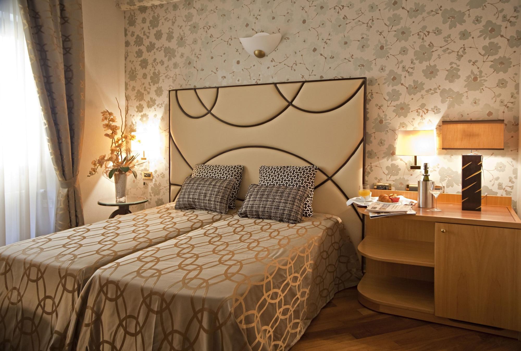 Hotel Europa Верона Екстериор снимка