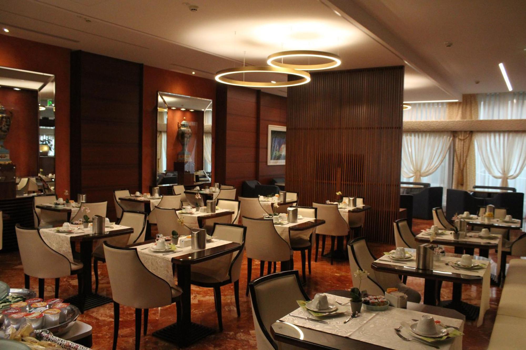 Hotel Europa Верона Екстериор снимка